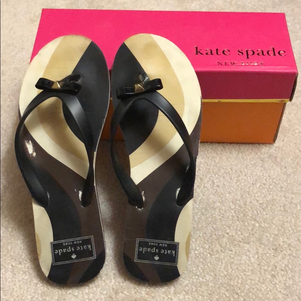 Kate Spade “Fiji” flip flops with original box